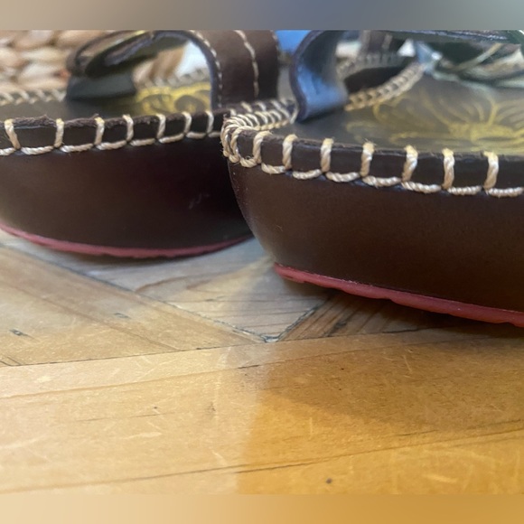 🎀 Indigo by Clarks Platform Brown Sandals size 6.5 EUC ankle strap - super Cute - Picture 5 of 8